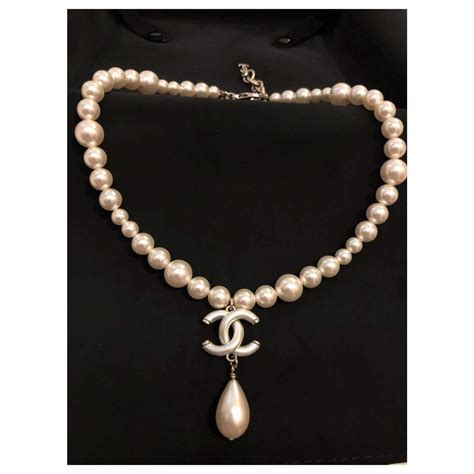 collier chanel femme perle|chanel collier boutique.